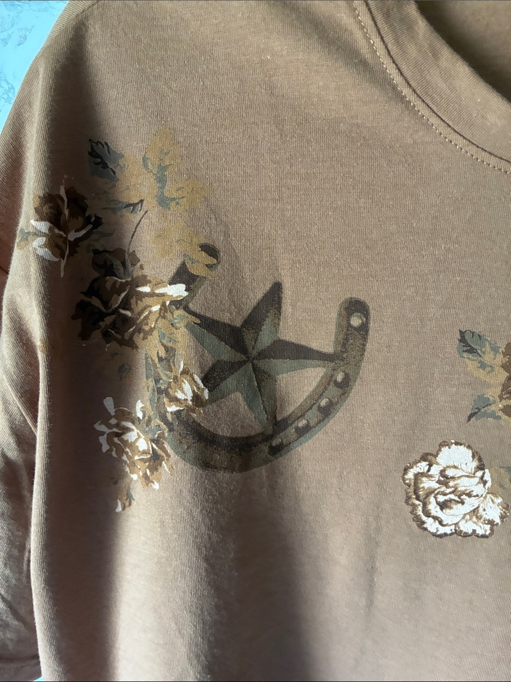 Maurices L Tan Graphic Short Sleeve Tee - Picture 3 of 9
